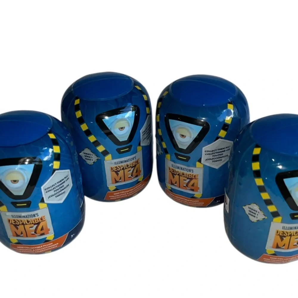Set4 - Despicable Me 4 Mini Collectible Figures
